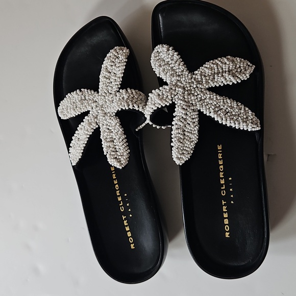 Robert Clergerie Shoes - Robert Clergerie Sandal Slides Beaded White Starfish Black SZ 6.5 Resort